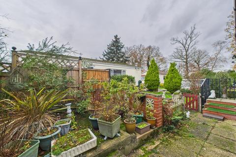 undefined, Shepherds Grove Park, Stanton