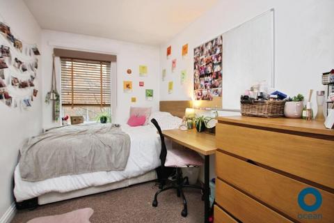 5 bedroom terraced house to rent, Wright Way, Bristol BS16