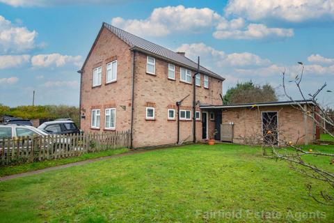 undefined, Edinburgh Avenue, Mill End