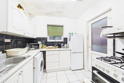 undefined, Basingstoke Road, Reading, Berkshire, RG2