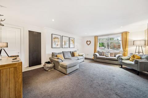 undefined, Cathkin Road, Carmunnock, G76