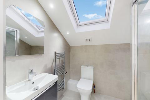3 bedroom flat to rent, Acland Road, London NW2