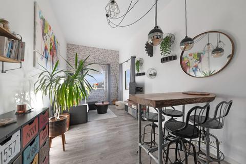 1 bedroom apartment for sale, Walm Lane, NW2