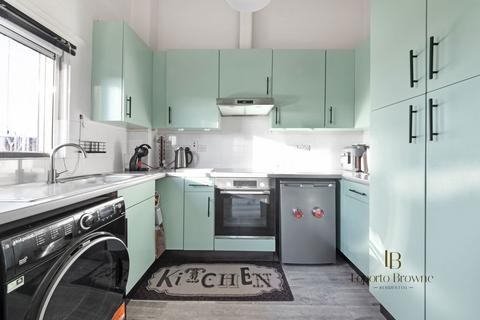 1 bedroom apartment for sale, Walm Lane, NW2