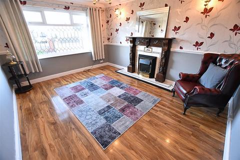 undefined, Queen Elizabeth Road, Grimsby DN36