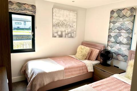 2 bedroom detached house to rent, Maidenhead Road, Windsor, SL4