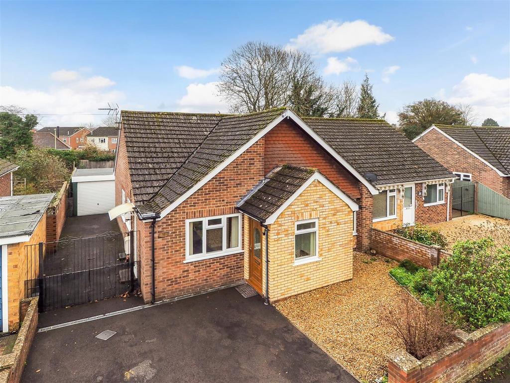 Sketch Ph30 6333061.jpg