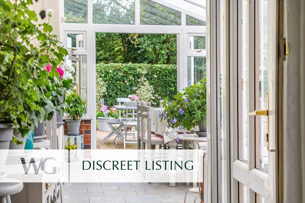 Discreet Listing