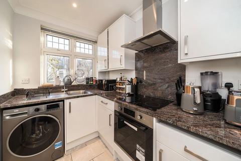 undefined, Gore Road, London SW20