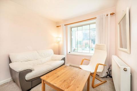 undefined, Moreton Avenue, Isleworth TW7
