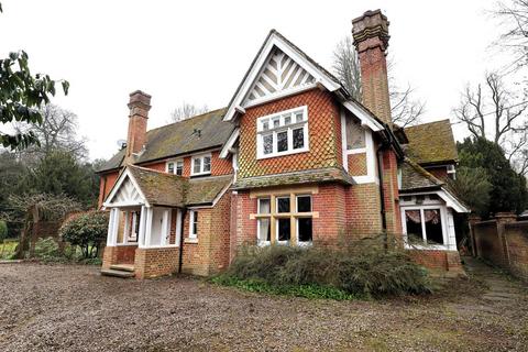 undefined, Station Road, Tring HP23