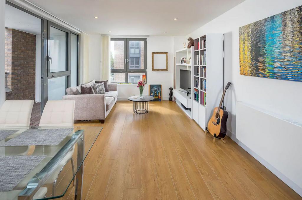 Open-plan living area, open plan living