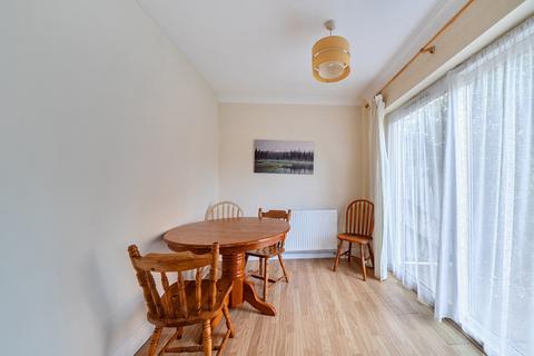 undefined, Southwell Avenue, Northolt