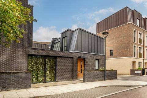 undefined, Kierin Road, Stratford, London, E20