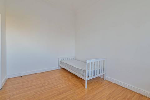 undefined, Upton Heights, Upton, London, E7