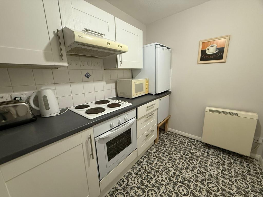 Kitchen 4