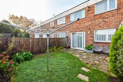 undefined, Empress Avenue, Aldersbrook, London, E12