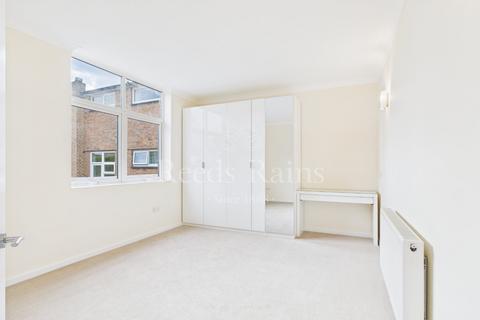 undefined, Gorringe Avenue, Dartford DA4