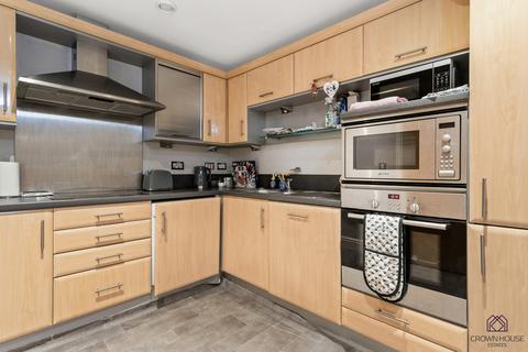 undefined, 100 Kingsway, London, N12