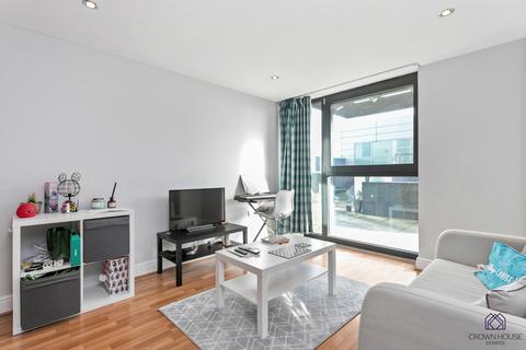 undefined, 100 Kingsway, London, N12