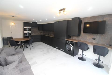 undefined, Brithdir Street, Cardiff CF24