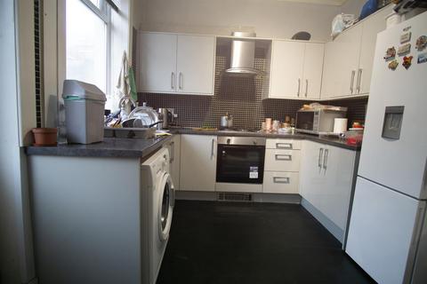 undefined, 2 Bed House To Let on Cave Street, Preston