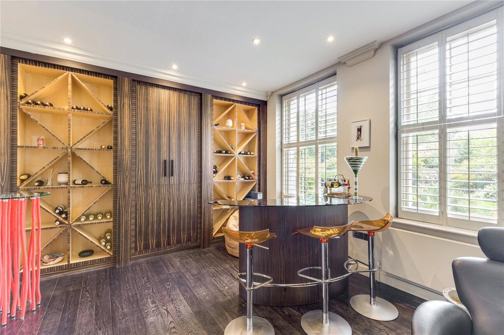 Wet Bar