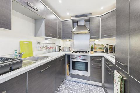 3 bedroom townhouse for sale, Pepper Hill Lea, Keighley