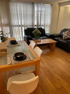 2 bedroom flat to rent, 28 City Road East, Manchester