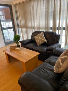 2 bedroom flat to rent, 28 City Road East, Manchester