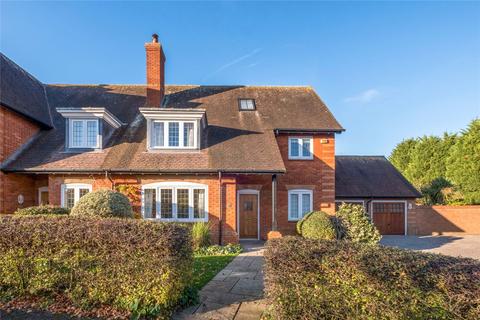 undefined, Lazell Gardens, Betchworth, Surrey, RH3