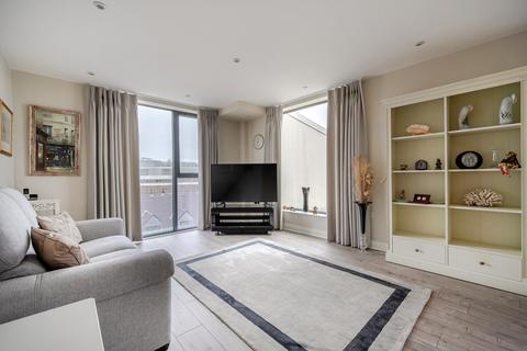 undefined, Leapale Lane, Guildford, GU1