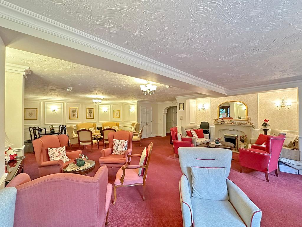 Communal Lounge
