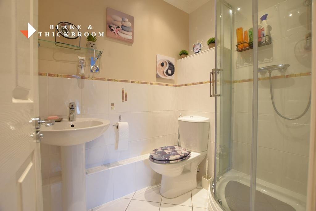 En suite shower room