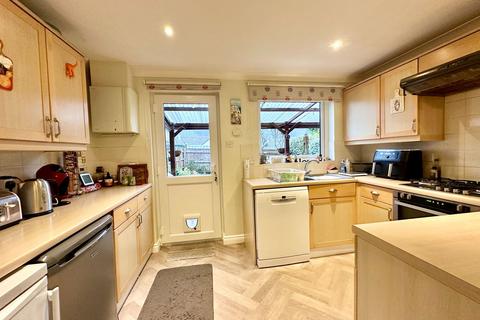 undefined, Honeysuckle Close, Paignton TQ3