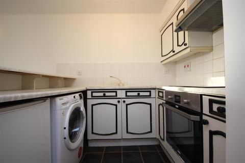 undefined, Cotton Avenue, North Acton, W3 6YG