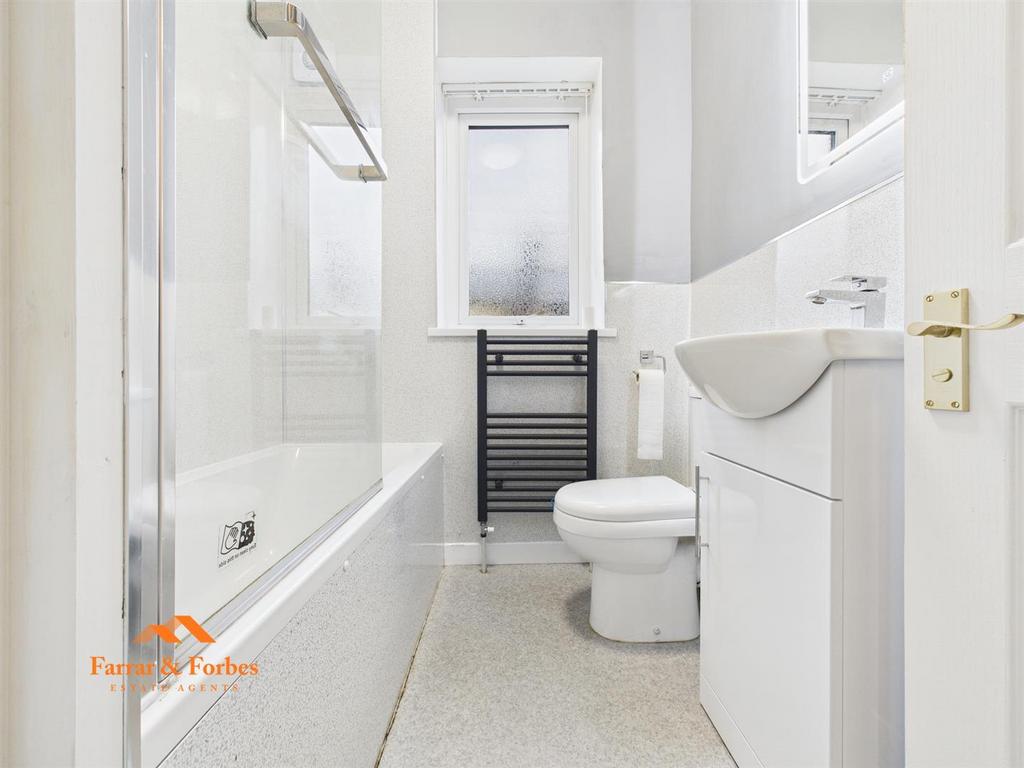 CAM03956 G0-PR0183-STILL004.jpg