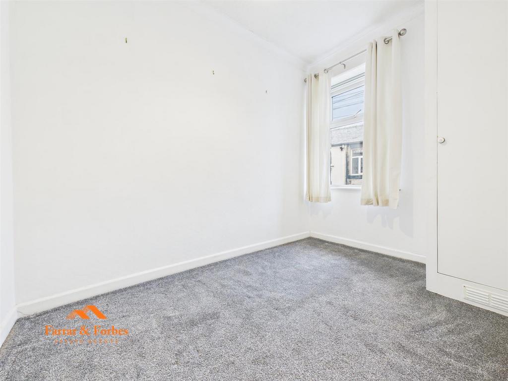 CAM03956 G0-PR0183-STILL005.jpg