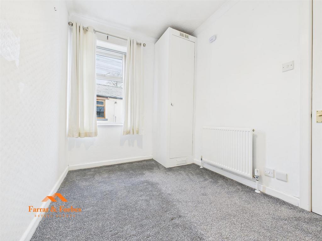 CAM03956 G0-PR0183-STILL007.jpg