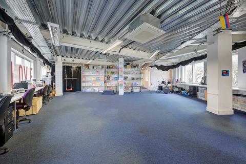 Office for sale, First Floor St Georges House, 15 St. Georges Road, Richmond, TW9 2LE