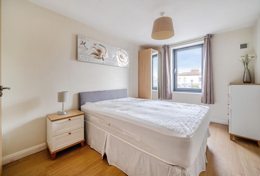 1387713-16-6936ad...