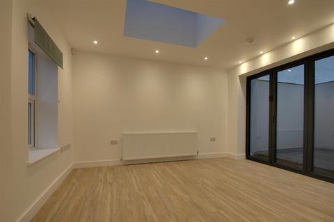 undefined, The Drive, Worthing BN11