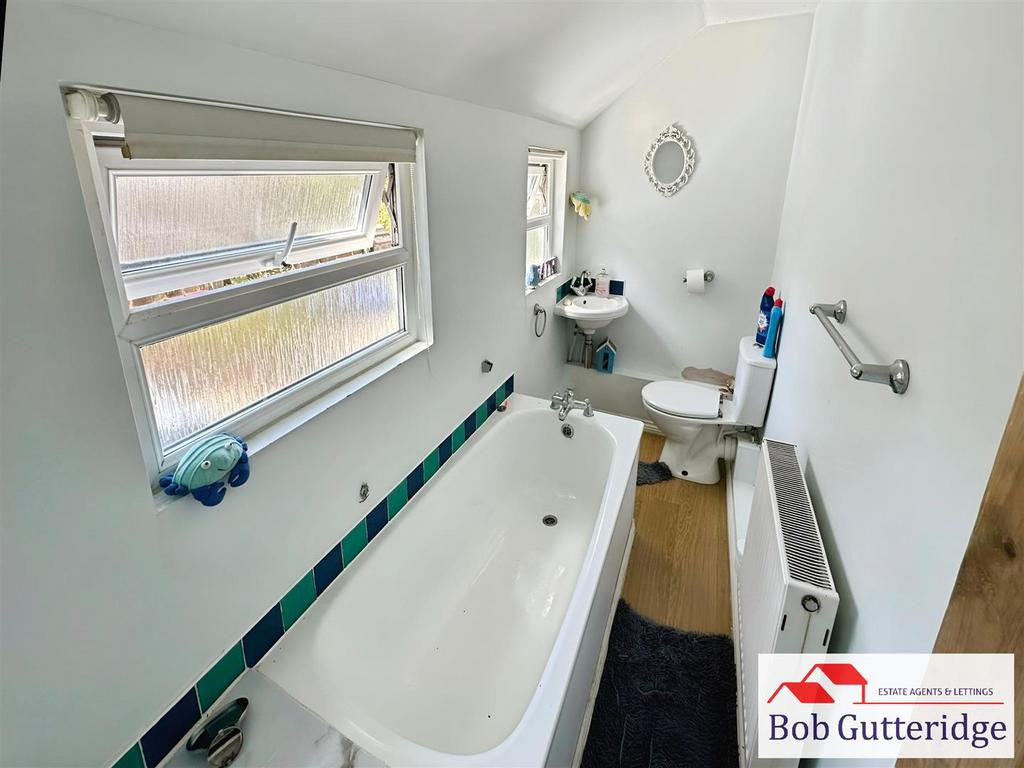 Ground floor bathroom