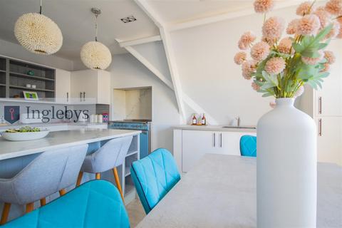 3 bedroom apartment for sale, Albion Terrace, Saltburn-By-The-Sea