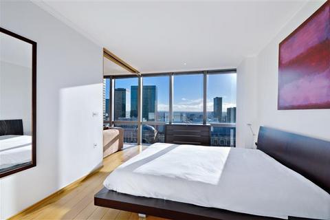 undefined, No. 1 West India Quay, Nr Canary Wharf, London, E14