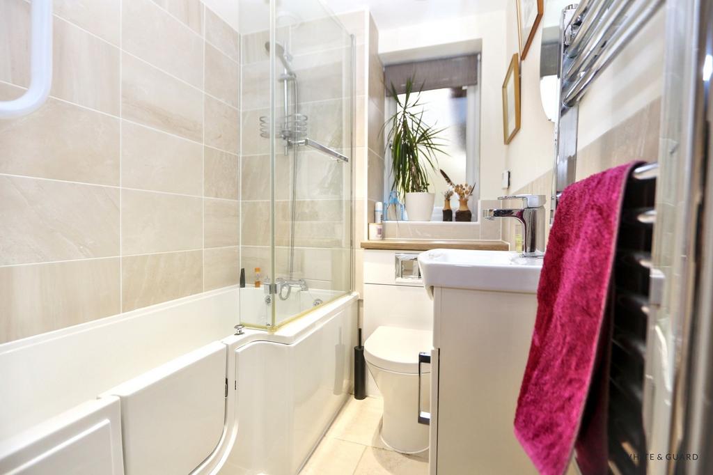 Annex Bathroom