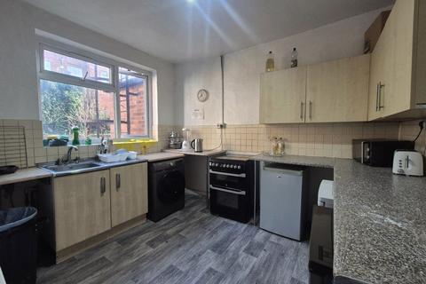 undefined, Lower High Street, West Midlands