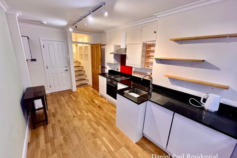 undefined, Warple Way