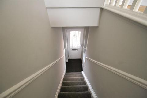 undefined, Cross Street, Sale M33