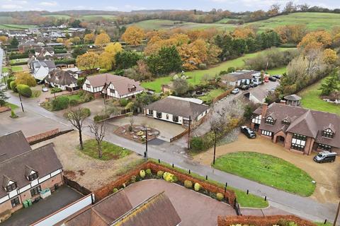 3 bedroom detached house for sale, Ramsden Park Road, Ramsden Bellhouse